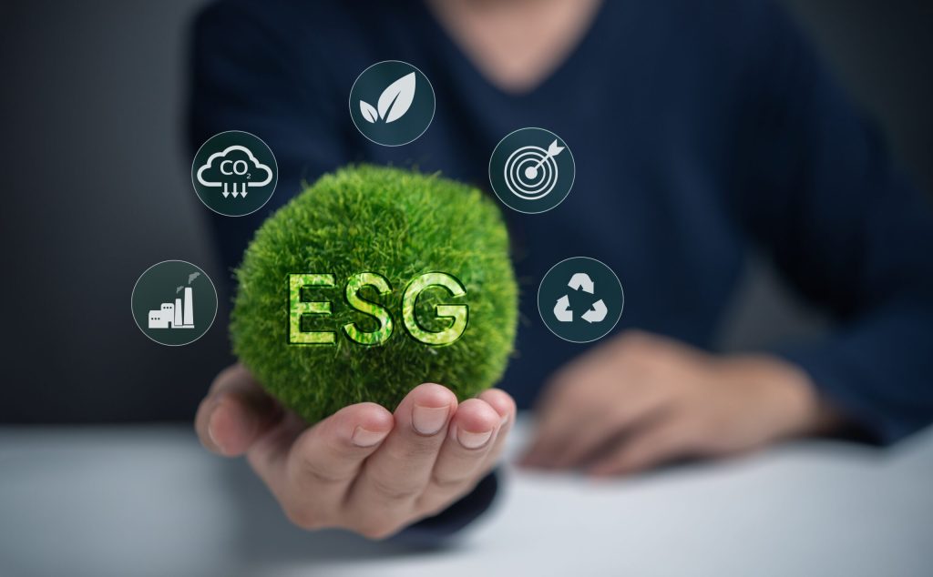 Bancos e ESG: Como eles estão investindo em sustentabilidade? 2 ESG scaled 1